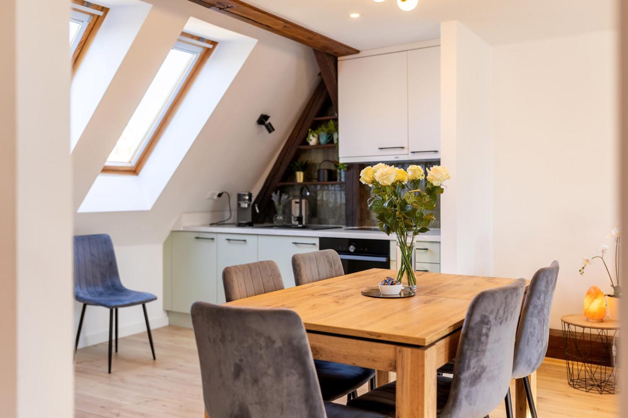 Apartment With Entresol Old Town 크라쿠프 외부 사진